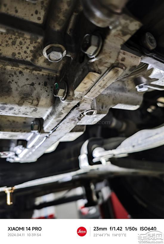 奇瑞瑞虎8pro新车变速箱漏油要求厂家处理