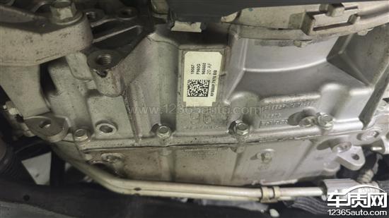 进口林肯MKZ变速箱<em>飞轮</em>异响和漏油