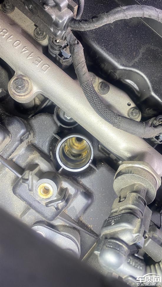 华晨宝马3系发动机烧机油 要求处理