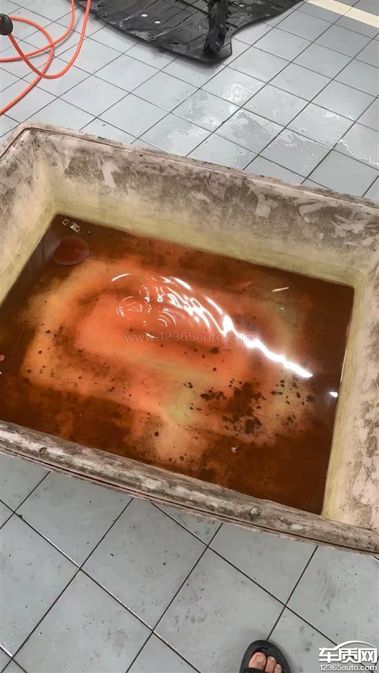 电池为什么会漏液