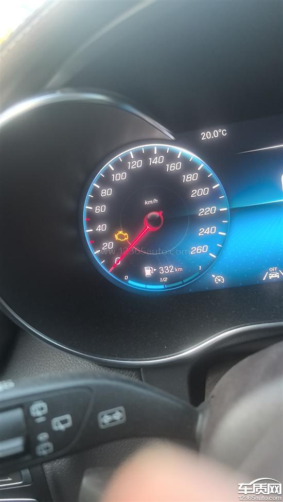 北京奔驰GLC发动机异常抖动 <em>缸盖</em>缺陷