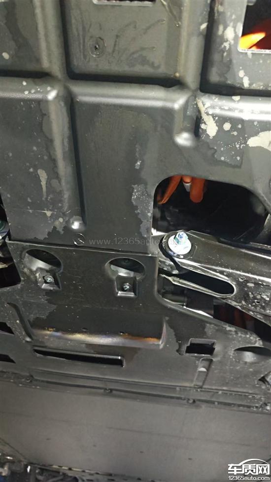 比亚迪海狮06<em>驱动</em>电机漏油要求处理