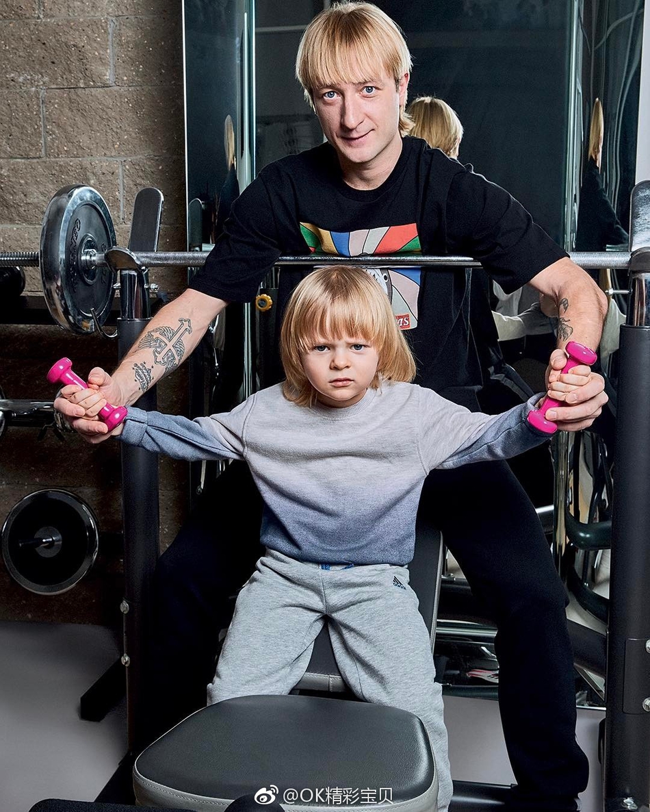 普鲁申科家的小宝贝开始"争战"冰场