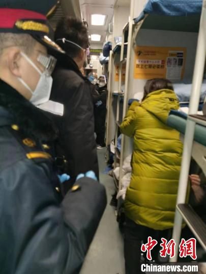 孕妇即将临盆 列车为新生命加速10分钟|孕妇|临盆|新生儿_新浪育儿_新浪网