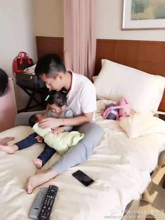 汪小菲和儿子女儿