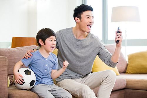 爸爸陪伴的孩子在这些方面更出色