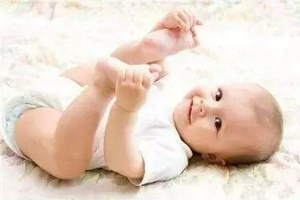 不训练小宝宝把尿 夏天该做啥准备？