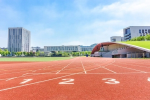 人民日报刊文：激发学生对体育的兴趣