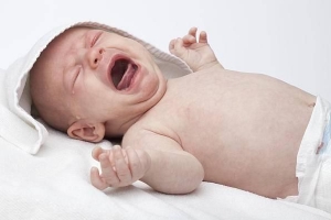 宝宝哭闹厉害是缺钙的表现吗？