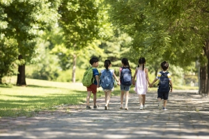江苏省明确2023年中小学幼儿园放假时间