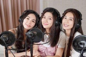 Selina自曝生产细节 分享SHE姐妹陪产趣事