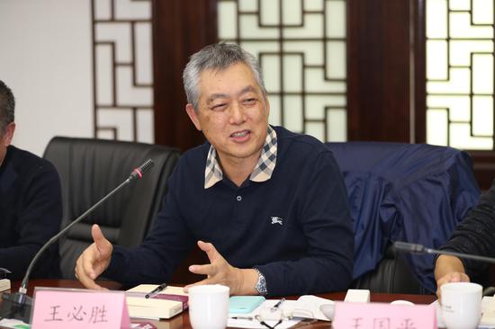 何建明:《时代答卷》是值得我们来研讨和传播的