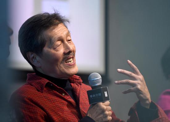 王正方十年颠沛一顽童以童心谐趣书写家国历史