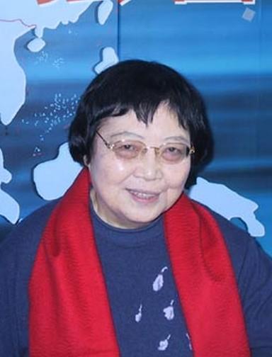 一代国学大师汤一介的遗稿《我们三代人》出现在上海图书馆