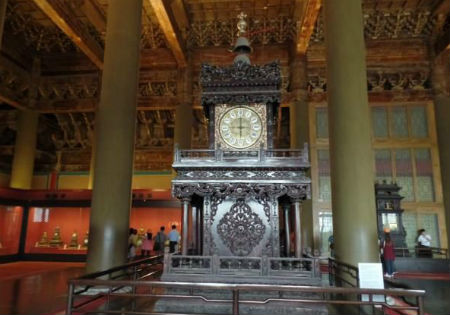 交泰殿的自鸣钟