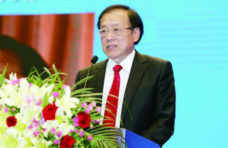 与杨振宁一起"归国"的姚期智是谁?