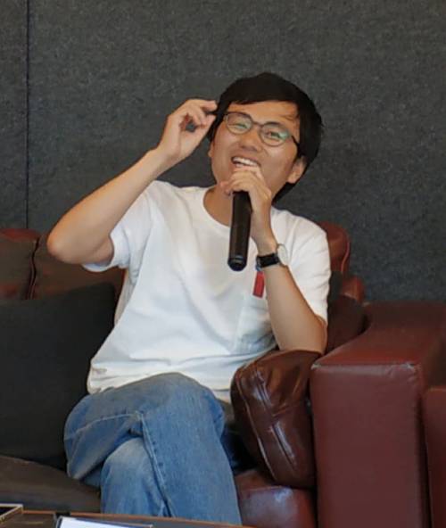 远子作品集白日漫游描摹在大都市漂泊的年轻人