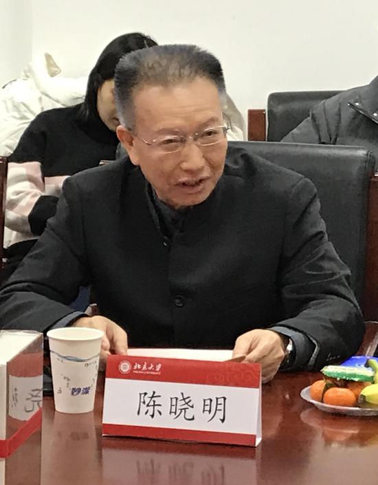 陈晓明认为,《丛刊》的出版对北大中文系来讲是大事,是文献学学科建设