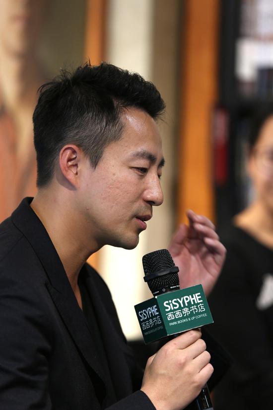 汪小菲首部个人随笔集生于1981在京首发