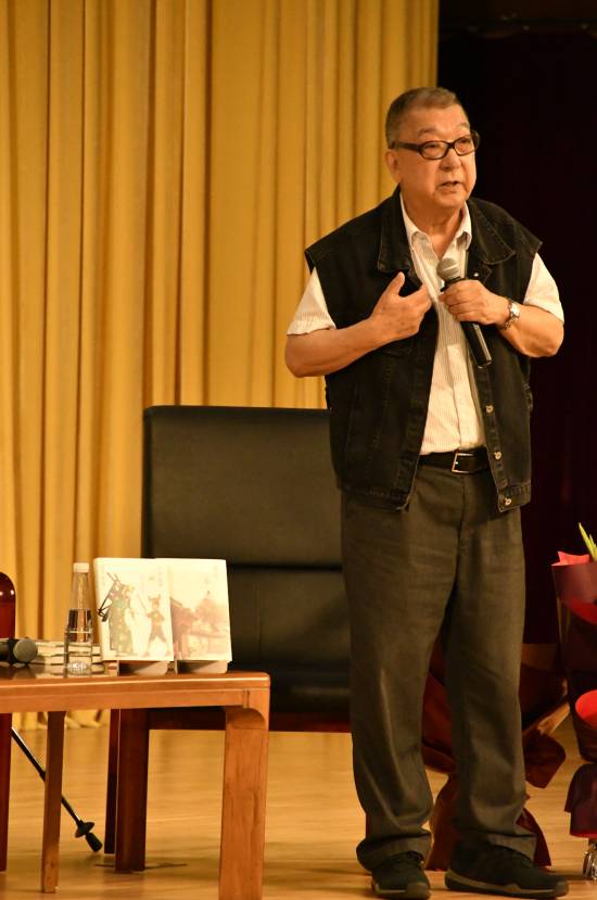 郭宝昌最大的心愿,就是让年轻人去看戏