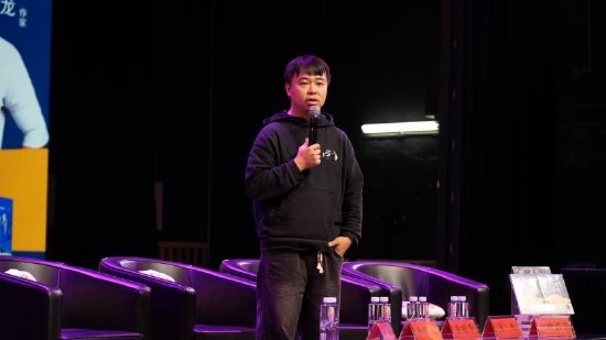 ���������������������������������