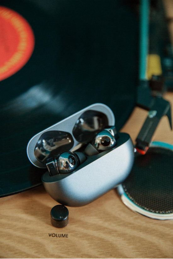 解锁秋冬潮搭,这才是华为freebuds pro的正确打开方式