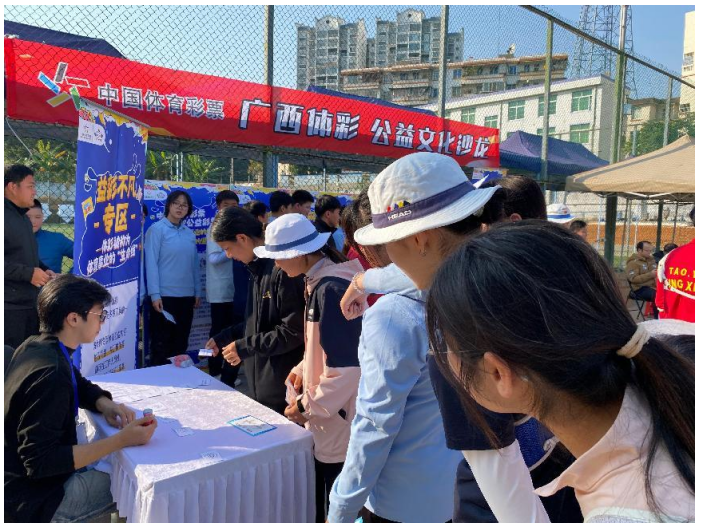 看不见的战场：为什么说基础研究，决定了你我的未来？
