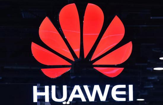 “特朗普政府正在升级与强大对手之间的战斗。”一名情报和网络安全官员说。