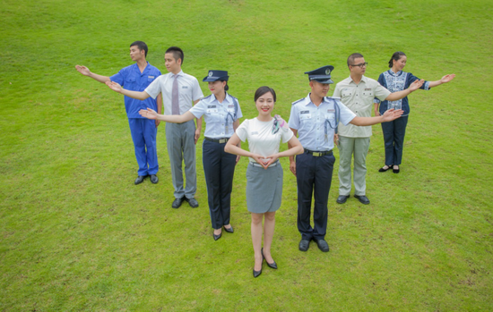 闻达于资本市场 中国物业企业凭什么？