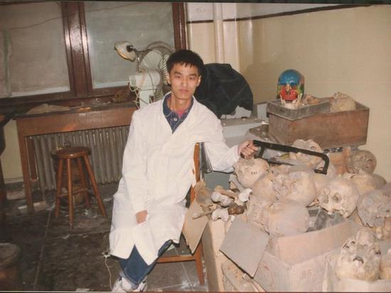 ▲我学医时的照片