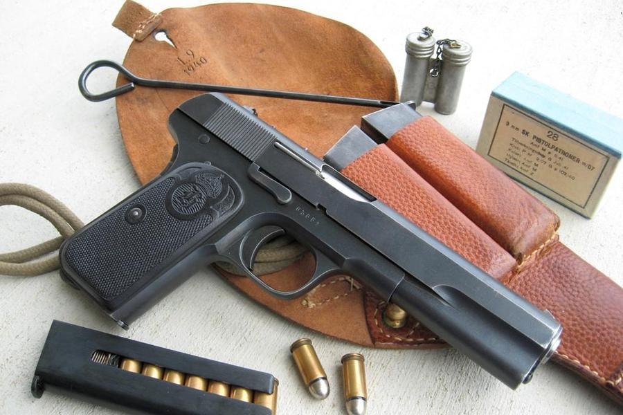 几十把古董老枪哪一把是你的菜