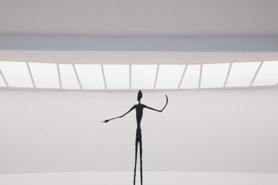 贾科梅蒂,指示者,1947(古根海姆博物馆展览现场)