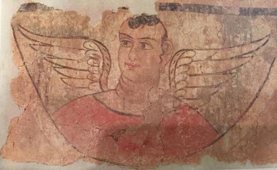 长着翅膀的天人形象.