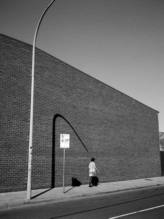 挑战极简构图:一组照片玩转黑白摄影