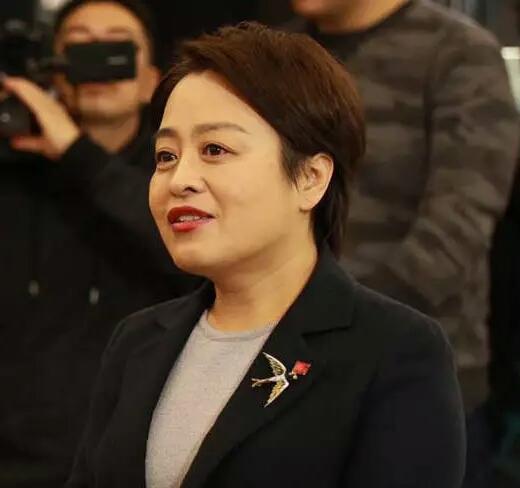 乍暖还寒春风在途—嘉德2016秋拍22.93亿圆满落幕_地方站_新浪收藏_新浪网