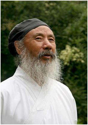 (图:任法融先生)