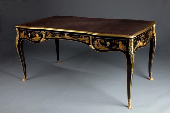 文艺复兴时期桌子图片