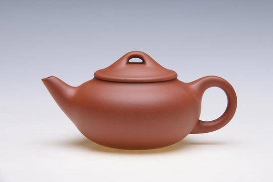 中国紫砂艺术年鉴20172018之潘春芳许成权