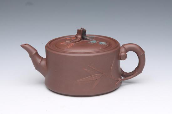 中国紫砂艺术年鉴20172018之潘春芳许成权