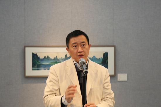 桂林山水歌姚奎桂林壁画创作和写生回顾展举办