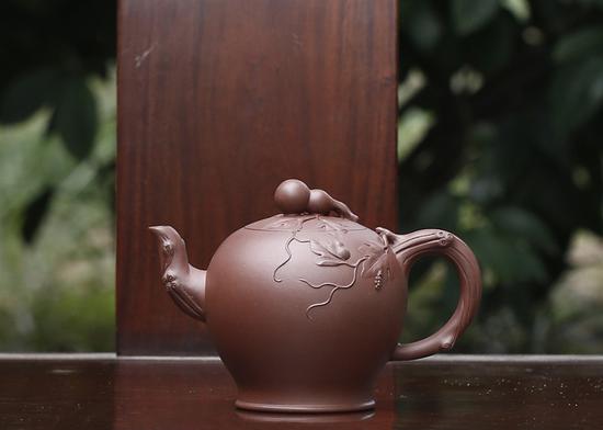 中国紫砂艺术年鉴20172018之黄丽萍