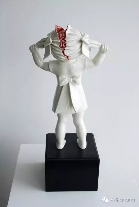 日本瓷娃娃恐怖图片