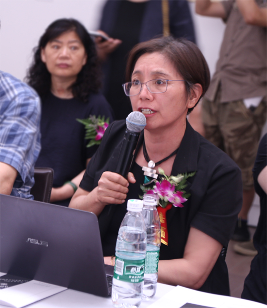 著名艺术史学家曹星原发言