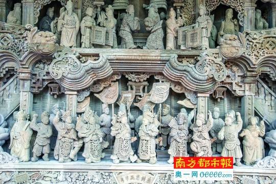 广福台背景墙上的《六国大封相》砖雕