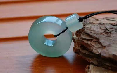 盘点多种翡翠 你最喜欢哪一种?