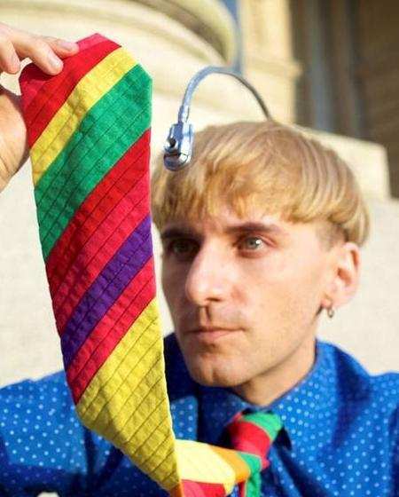 最具争议的12个行为艺术表演