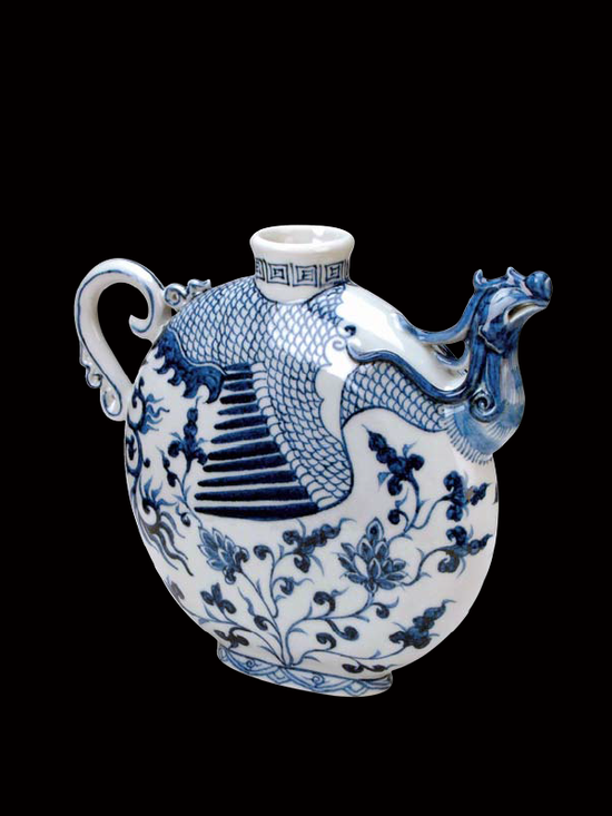 微博人气文物榜评选:首都博物馆馆藏青花凤首扁壶