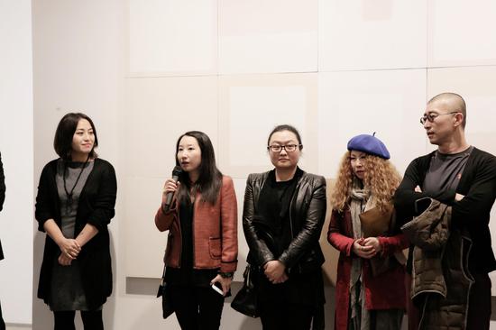 年代青年艺术展—“初新”在温州年代美术馆开幕_当代艺术_新浪收藏_新浪网