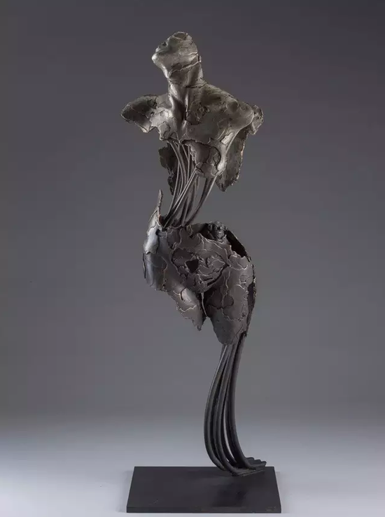 加拿大艺术家雕塑的另类诠释