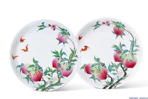 中国　大清雍正年製款　色絵　桃蝙蝠図　花生　時代箱付　M　R7657B 靓宝格- 当代粉彩过枝蝠桃纹碗（《大清雍正年制》款）